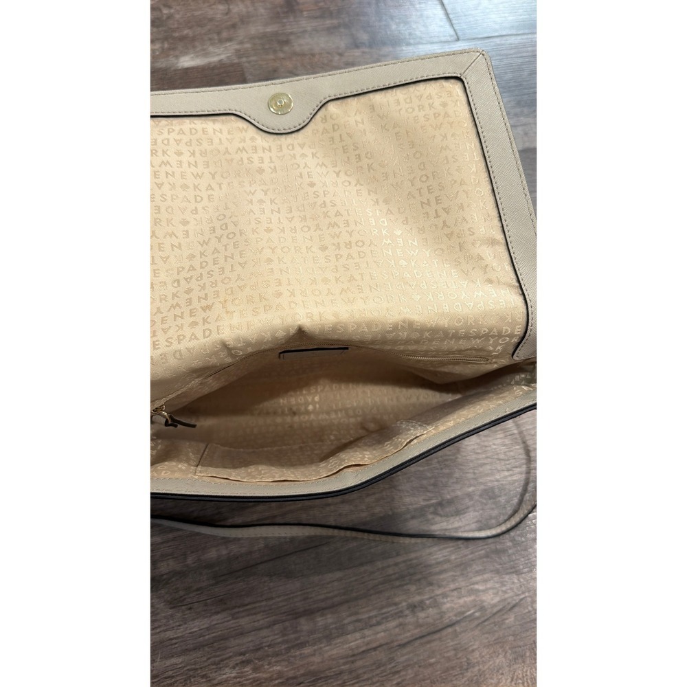 Kate Spade New York Beige Saffiano Leather Crossbody Bag Gold Chain Strap - Picture 10 of 11